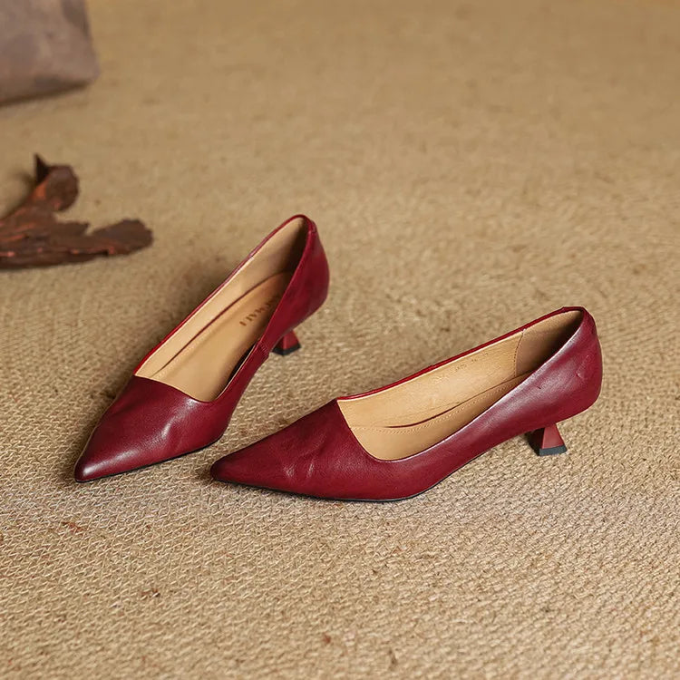 The Vienna Pointed Pump image 8