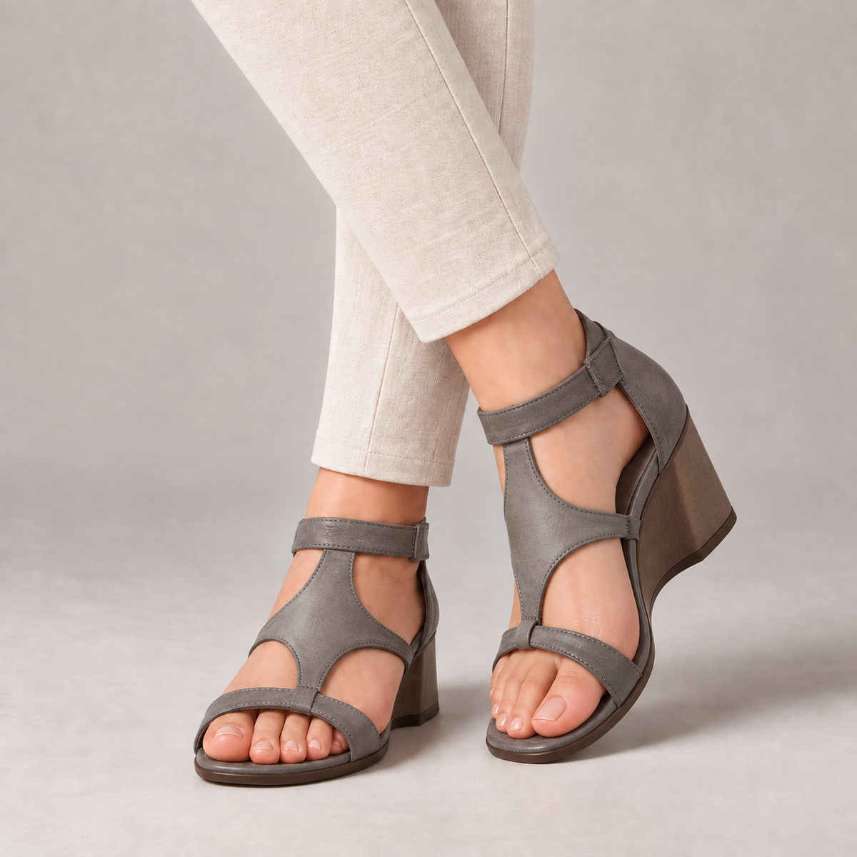 Annika Women's Everyday Comfort Wedge Sandals — Gray | Emory & Blanc