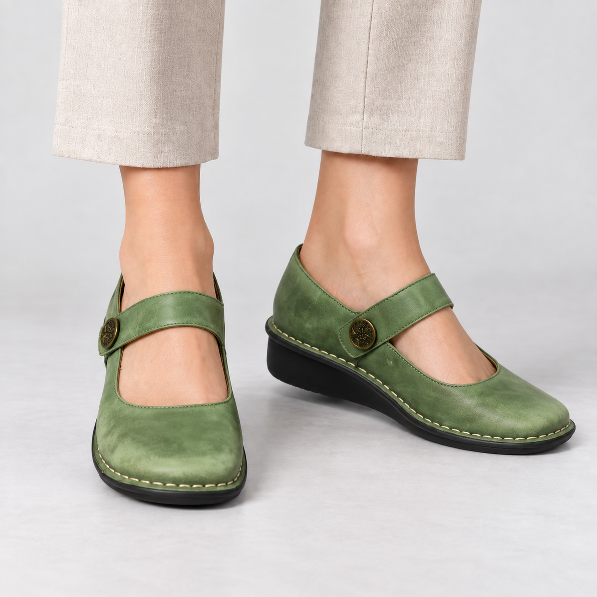 Annora Women's Button-Strap Mary Jane Flats — Green | Emory & Blanc
