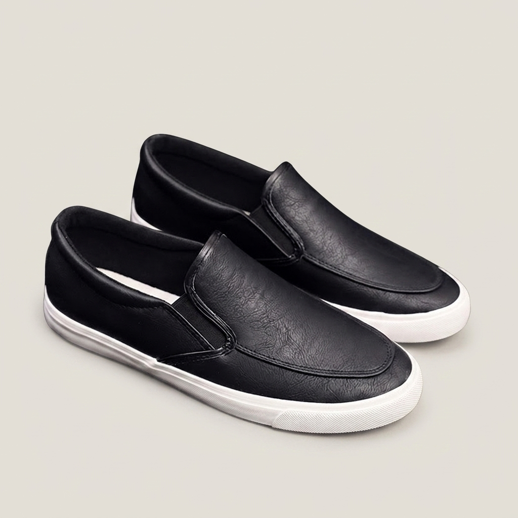 Céline Textured Slip-On | Emory & Blanc