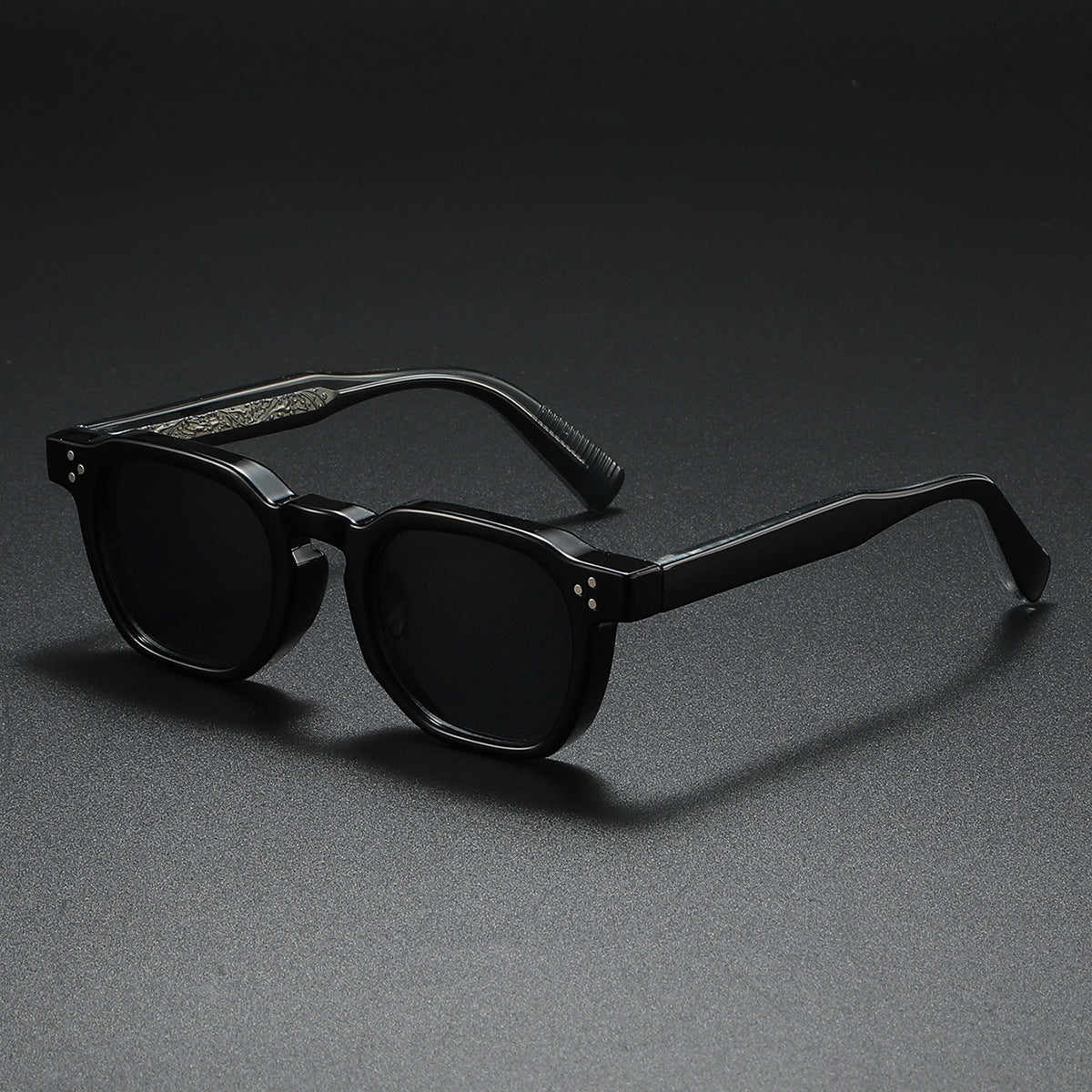 Corin Comfort Keyhole Sunglasses — Full Black | Emory & Blanc
