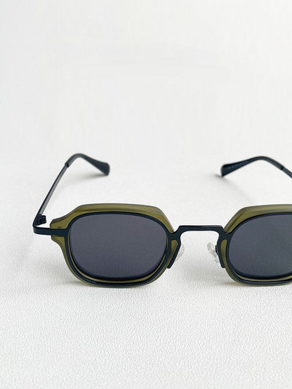 Dacre Lightweight Compact Sunglasses | Emory & Blanc