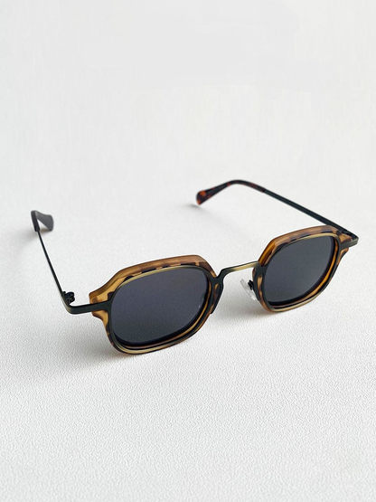 Dacre Lightweight Compact Sunglasses — Brown | Emory & Blanc