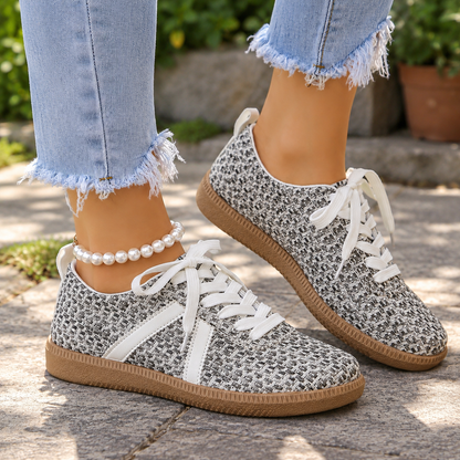 Darby Cushioned Walking Sneakers | Emory & Blanc