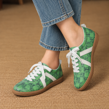 Darby Cushioned Walking Sneakers | Emory & Blanc