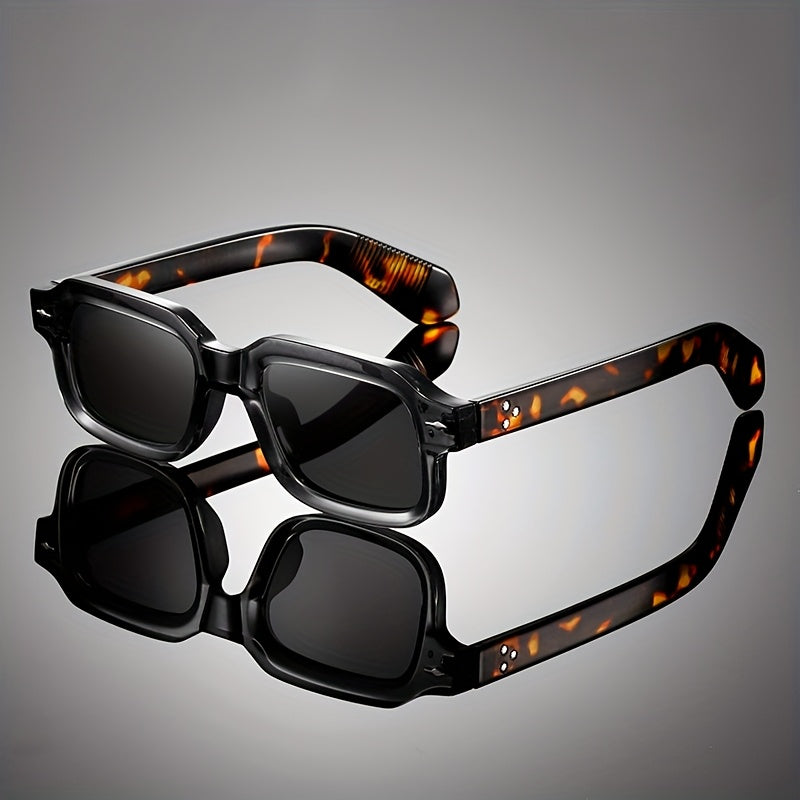 Emrys Lightweight Square Sunglasses | Emory & Blanc