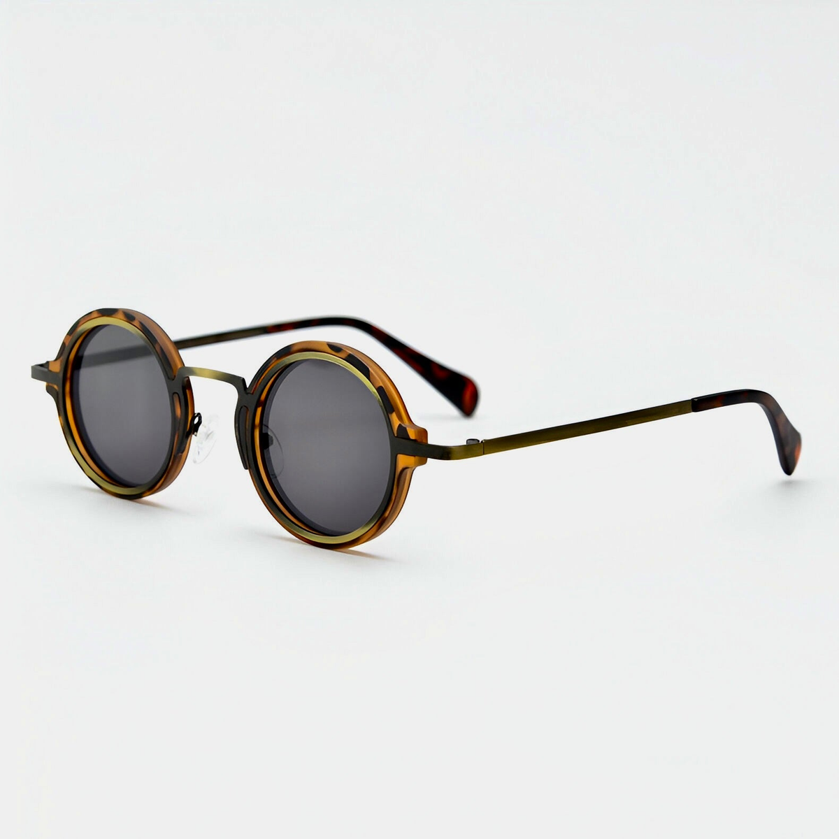 Evren Lightweight Round Sunglasses — Leopard | Emory & Blanc