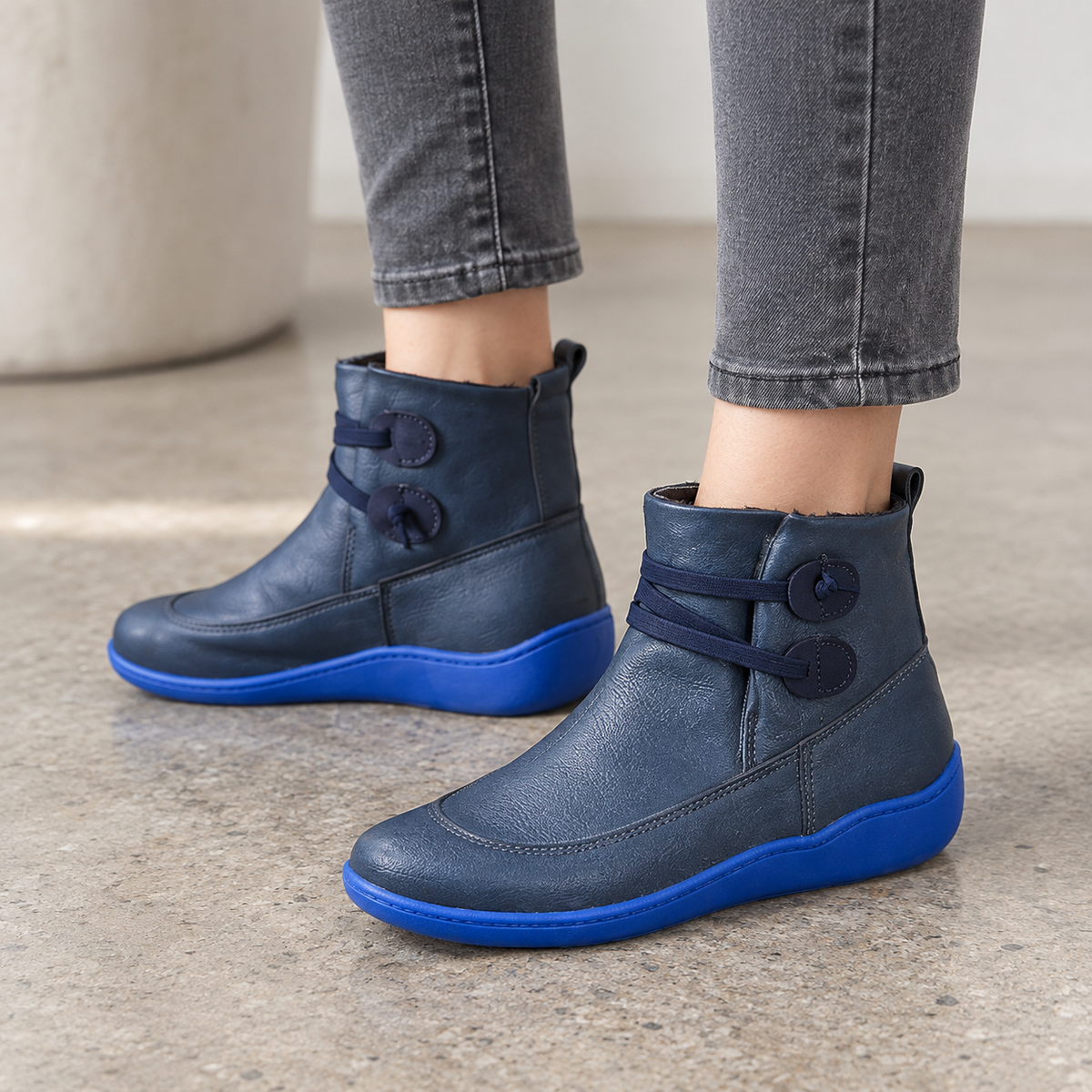 Florence Women's Soft Shoes, Sizes 3.5–13 | Emory & Blanc