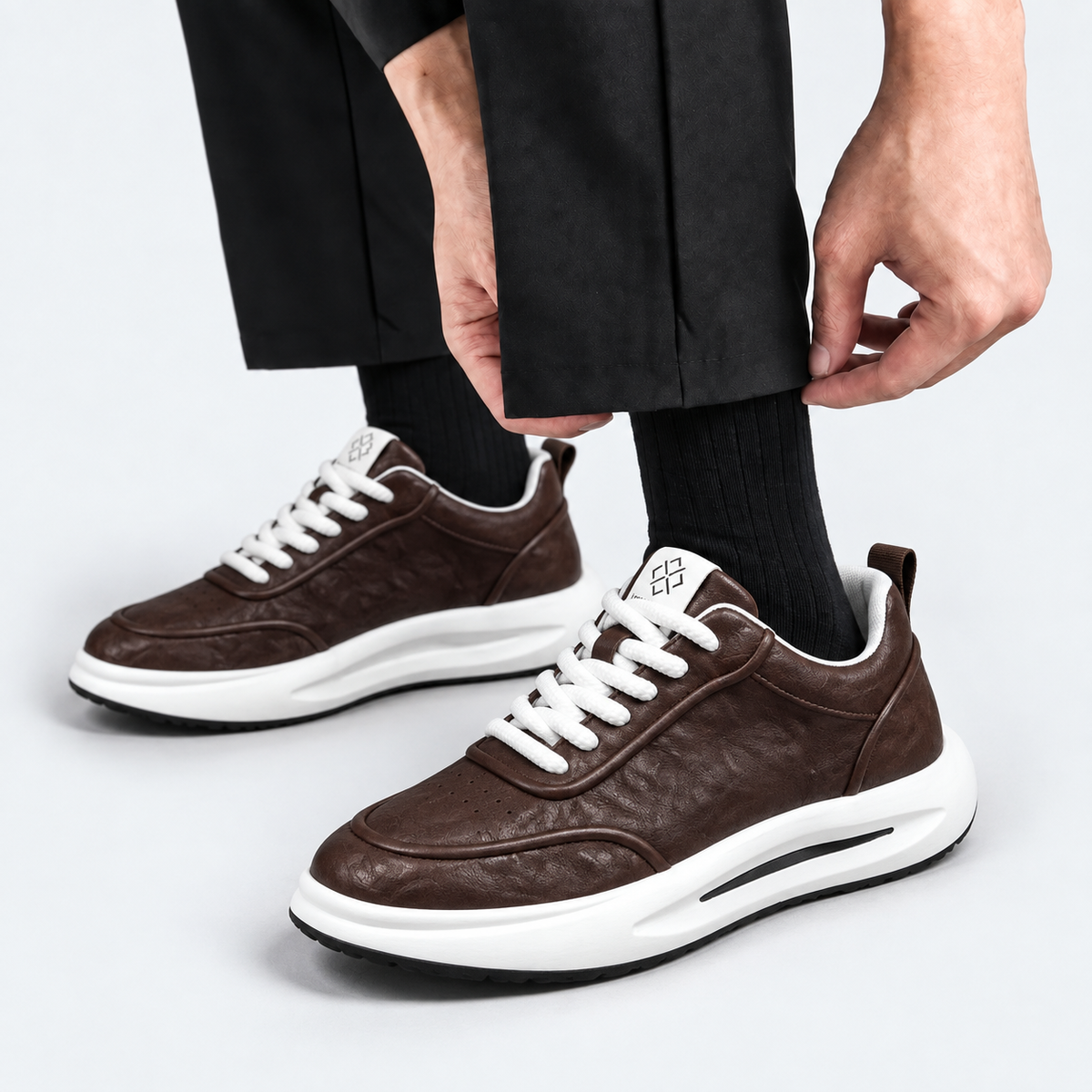 Hollis Men's Lightweight Rubber-Sole Sneakers | Emory & Blanc