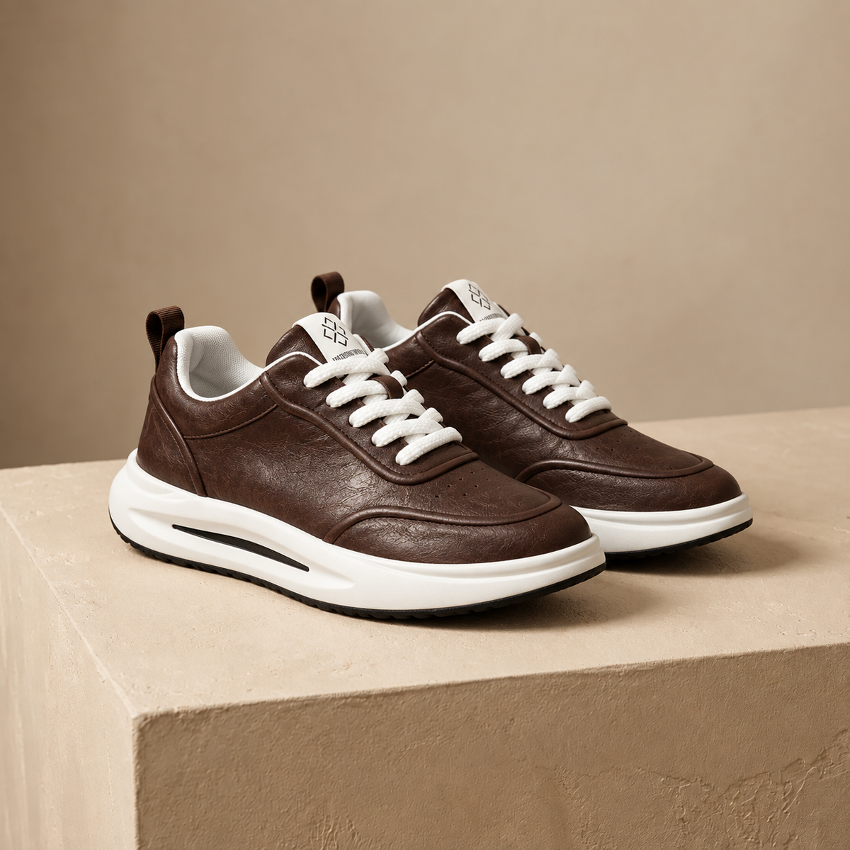 Hollis Men's Lightweight Rubber-Sole Sneakers | Emory & Blanc