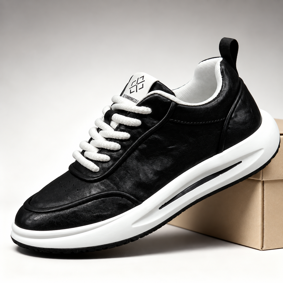 Hollis Men's Lightweight Rubber-Sole Sneakers | Emory & Blanc