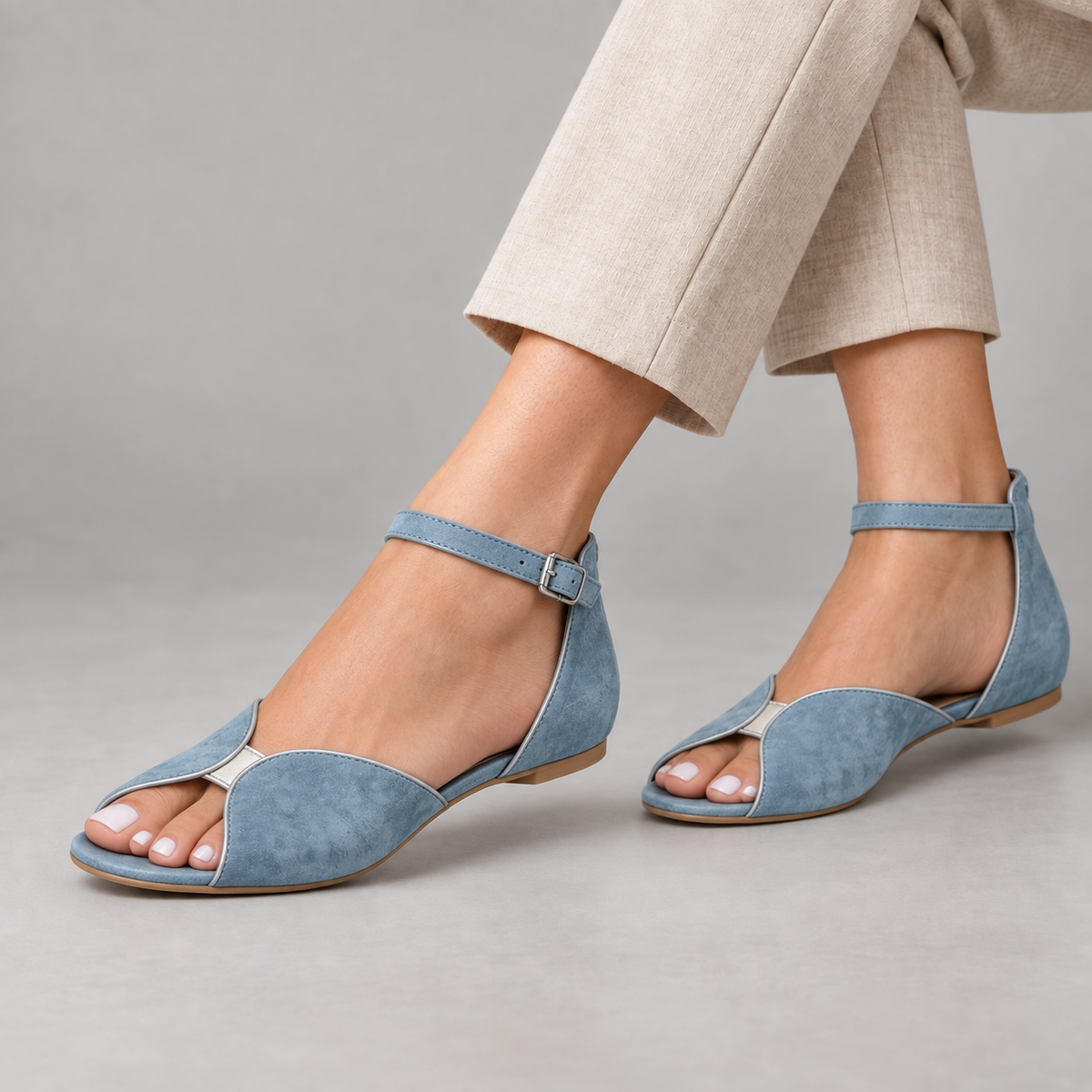 Inez Women's Cushioned Ankle-Strap Sandals — Sky Blue | Emory & Blanc