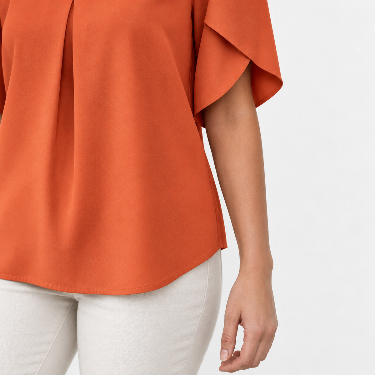 Julien Stretch Pleated Pullover Shirt | Emory & Blanc