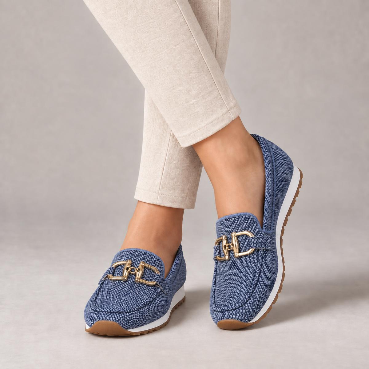 Lenora Women's Everyday Comfort Shoes — Blue | Emory & Blanc