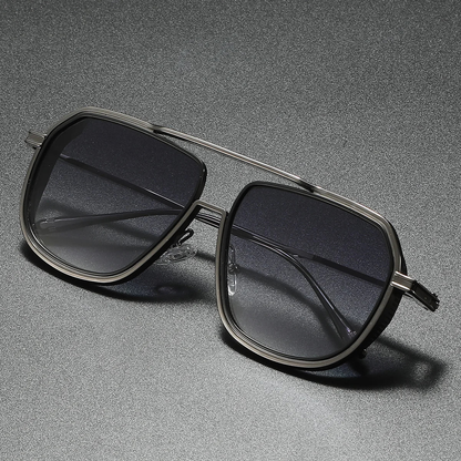 Linus Lightweight Gradient Aviator Sunglasses | Emory & Blanc