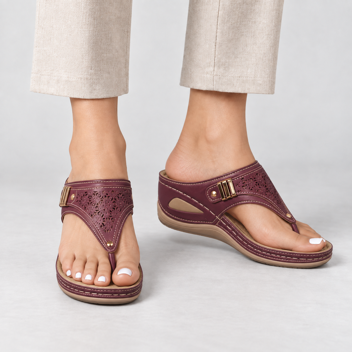 Maeve Women's Lightweight Everyday Shoes — Burgundy | Emory & Blanc