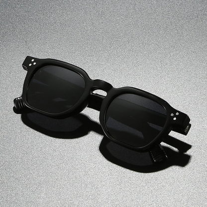 Niles Everyday Sculpted Square Sunglasses | Emory & Blanc