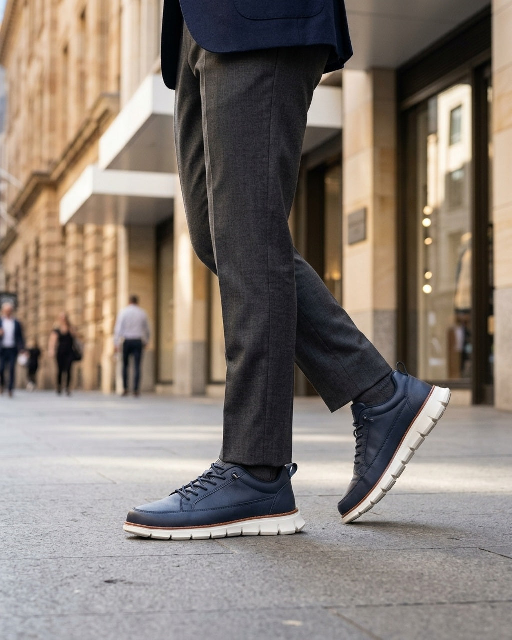 Pierre Sneaker lifestyle image city walk