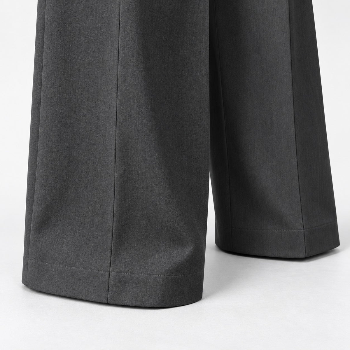 Roselle Relaxed Fit Button-Front Pants | Emory & Blanc