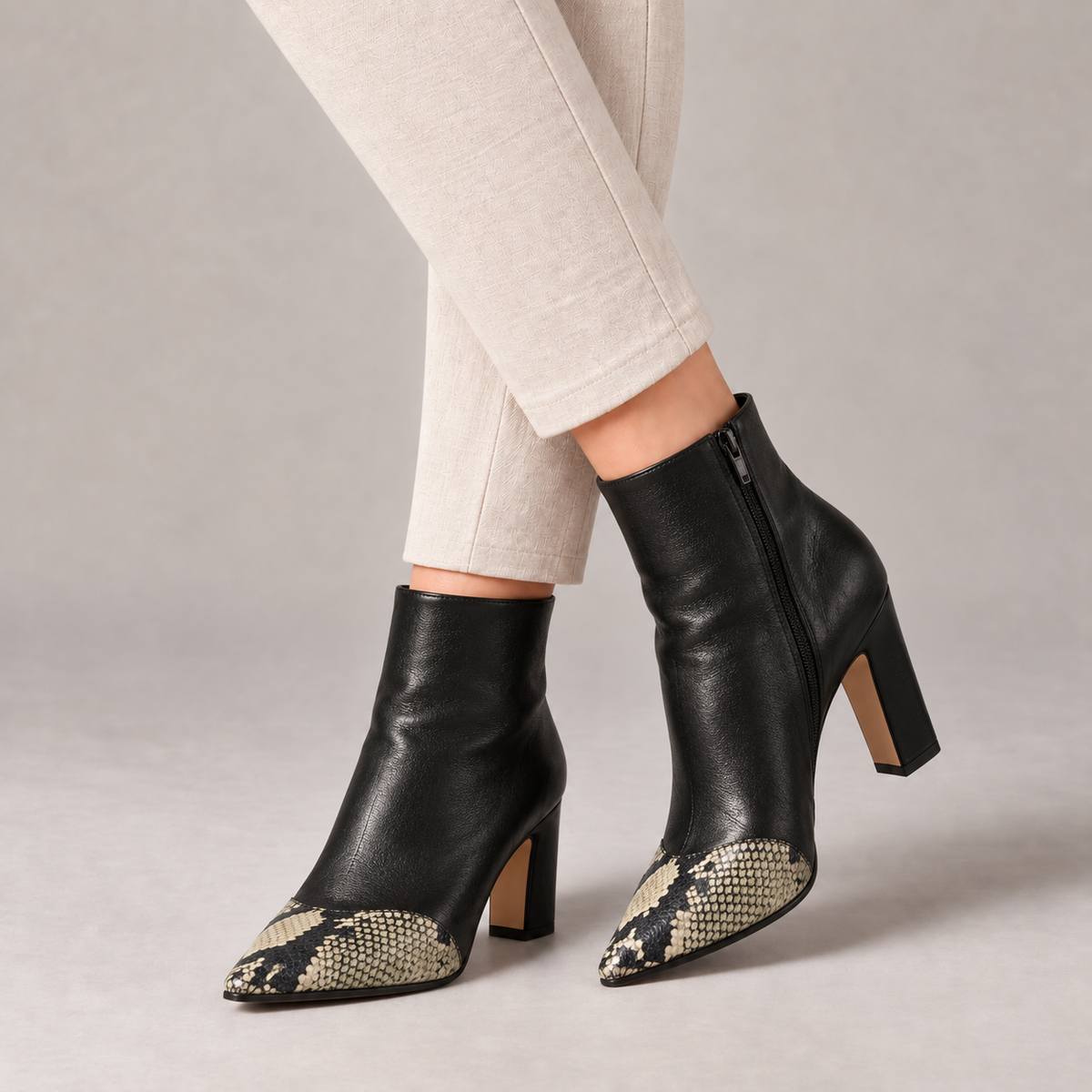 Solene — Black ( + ) | Emory & Blanc