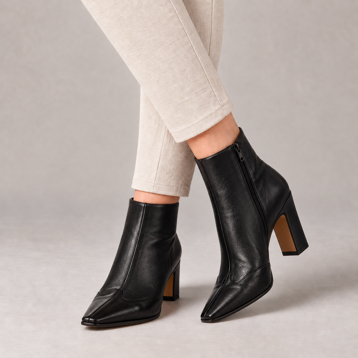 Solene — Black 2 | Emory & Blanc