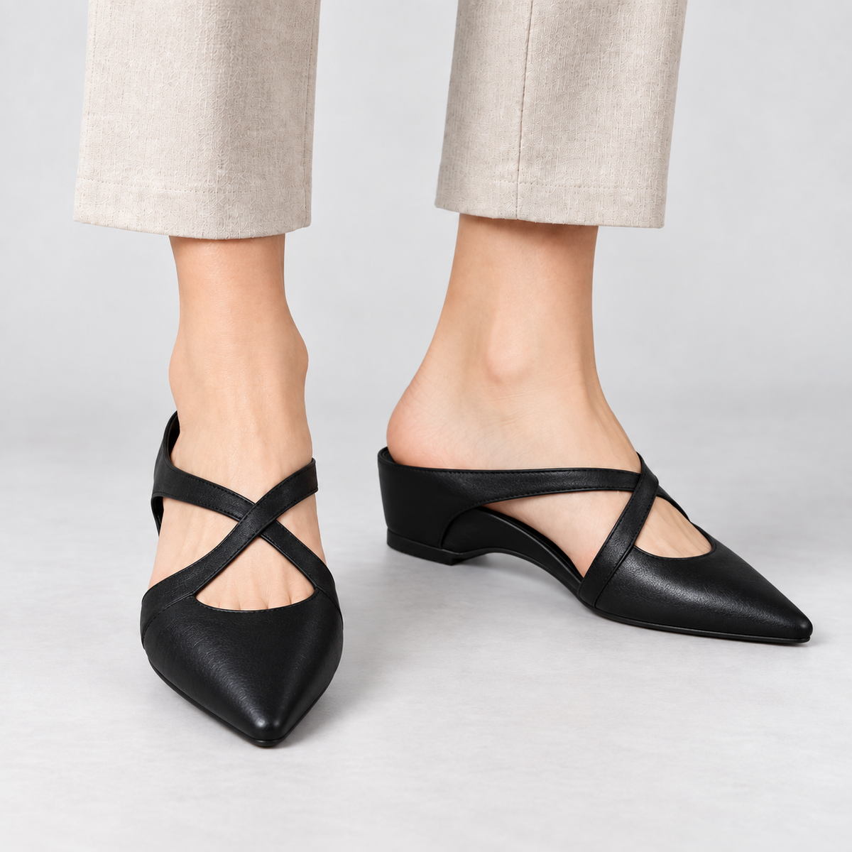 The Elara Cross-Strap | Emory & Blanc