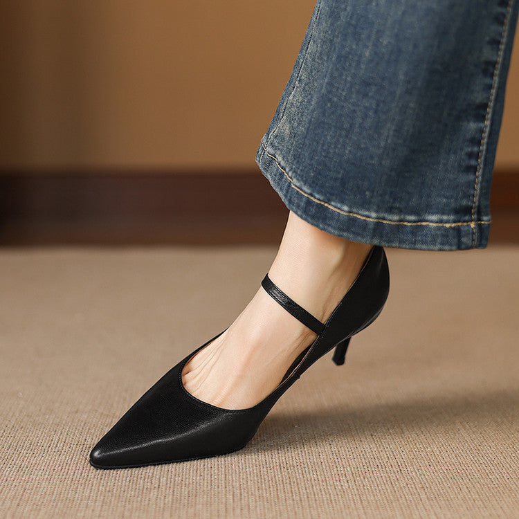 The Siena Pointed Pump - product image 13