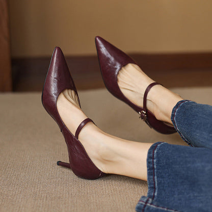 The Siena Pointed Pump - product image 3