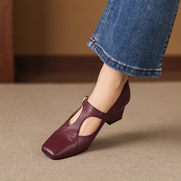 The Varenna Square-Toe Heel - product image 6