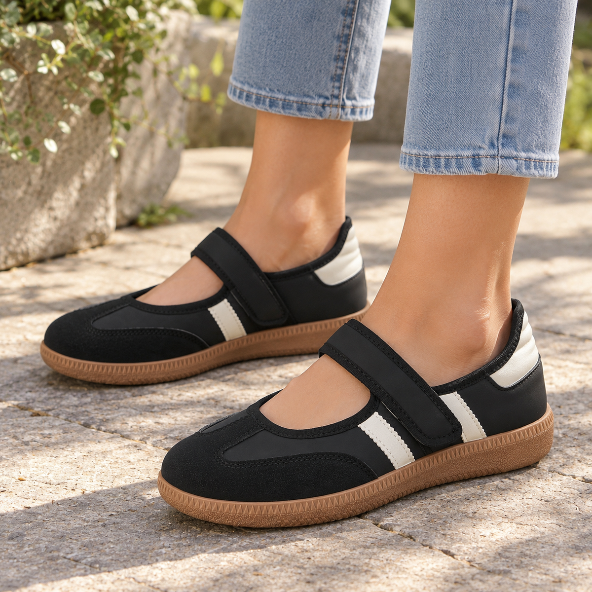 Willow Cushioned Mary Jane Walking Shoes | Emory & Blanc