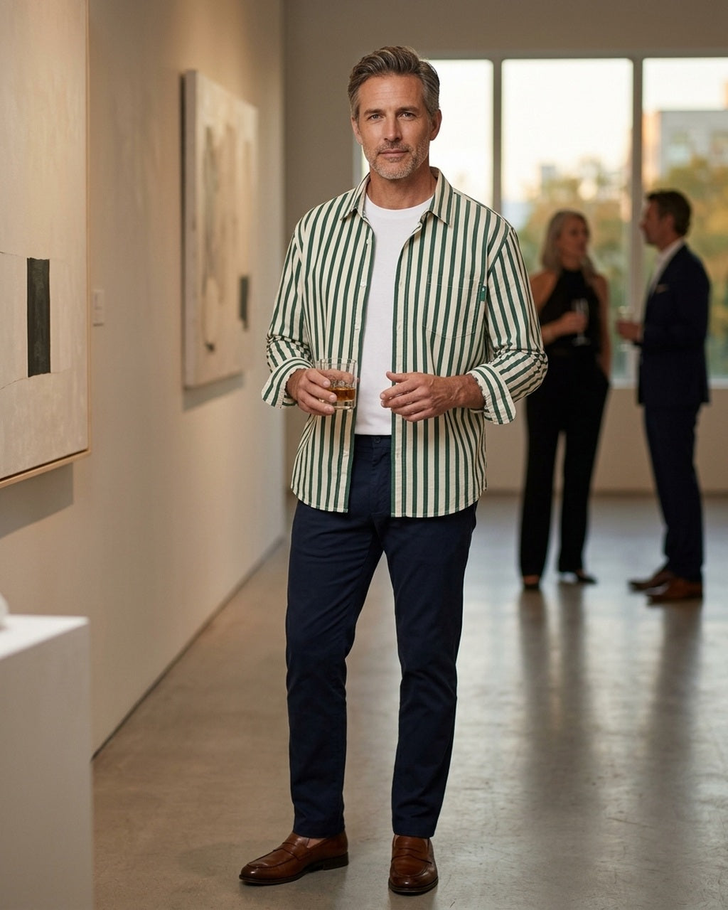 Emory & Blanc midtown button up lifestyle 02